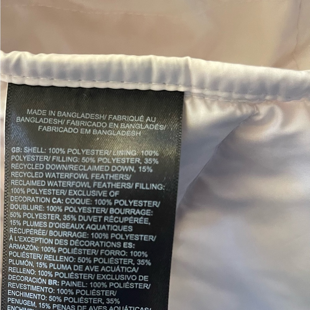 The North Face Women's Aconcagua 3 Puffer Jacket - Picture 10 of 10